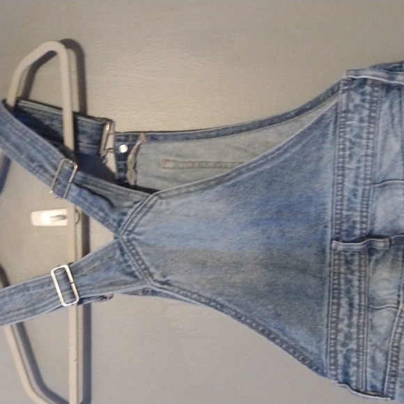 KANCAN Distressed denim shorts overalls - Picture 4 of 14